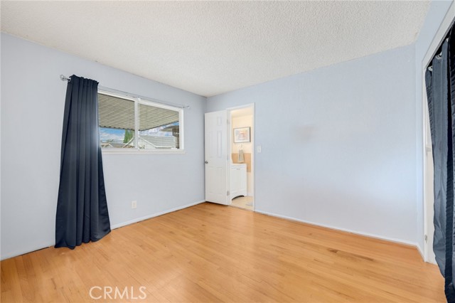 Detail Gallery Image 12 of 17 For 5751 Lime Ave, Cypress,  CA 90630 - 3 Beds | 1/1 Baths