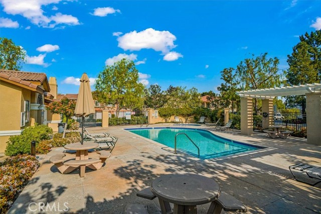 27955 Trillium Lane, Valencia CA: https://media.crmls.org/medias/adaf5be4-9c39-48a3-b943-8424c84919f1.jpg