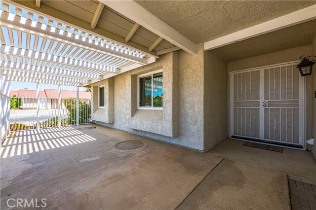 Detail Gallery Image 4 of 19 For 1186 Bottle Tree Way, Hemet,  CA 92545 - 3 Beds | 2 Baths