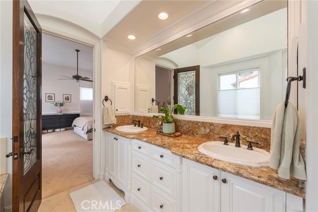 2224 Gates Avenue, Redondo Beach, California 90278, 4 Bedrooms Bedrooms, ,4 BathroomsBathrooms,Residential,For Sale,Gates,PV26076306