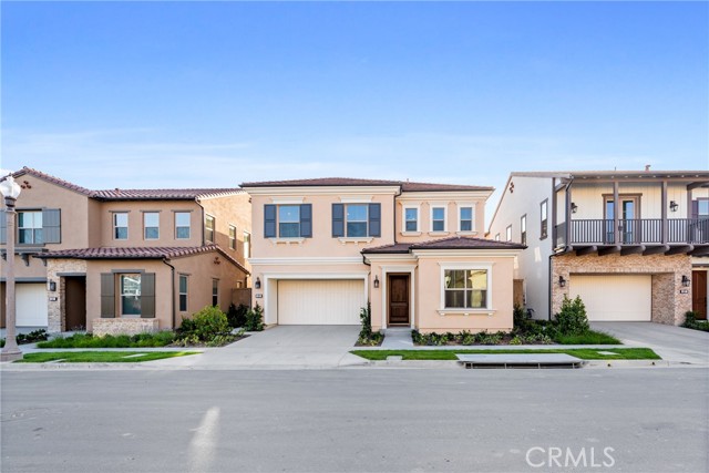 123 Oakstone, Irvine CA: https://media.crmls.org/medias/adb131b1-45eb-4bba-b7fa-641e5c587525.jpg