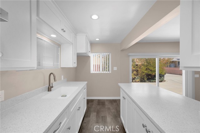 Detail Gallery Image 13 of 45 For 5572 Saint Ann Ave, Cypress,  CA 90630 - – Beds | – Baths