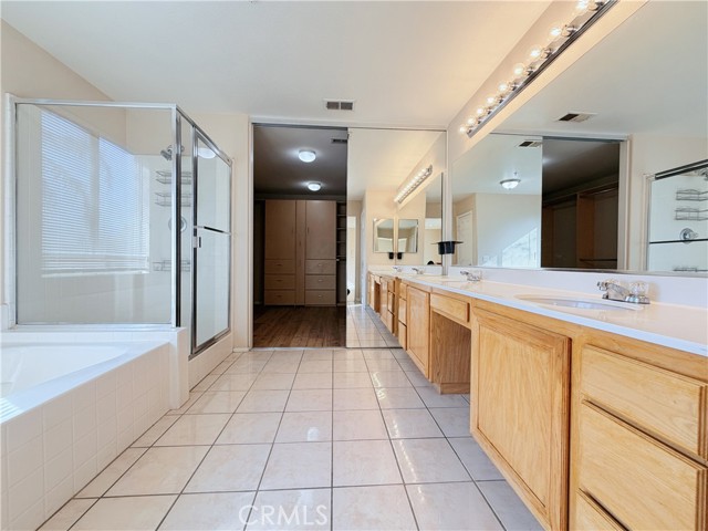 Detail Gallery Image 27 of 36 For 5793 Oakdale Ln, Fontana,  CA 92336 - 5 Beds | 3 Baths