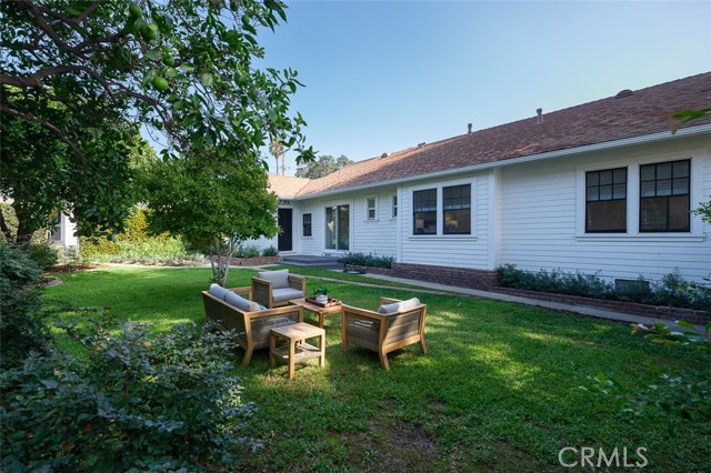 Detail Gallery Image 29 of 68 For 239 W Palm, Monrovia,  CA 91016 - 5 Beds | 3 Baths