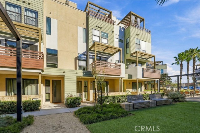 Front Image Thumbnail for CRNP26231485