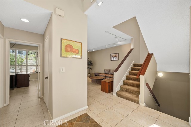 1150 W Capitol Drive, San Pedro CA: https://media.crmls.org/medias/adb44623-6357-40fe-8cef-5b7b7fd58c9e.jpg