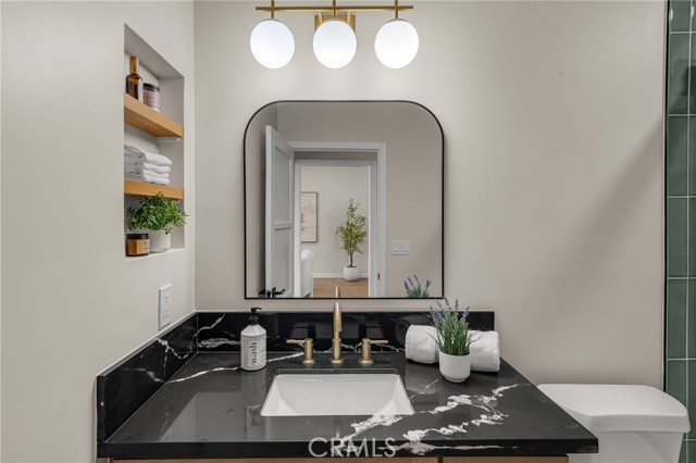 Detail Gallery Image 24 of 31 For 5309 Maymont, Los Angeles,  CA 90043 - 3 Beds | 2 Baths