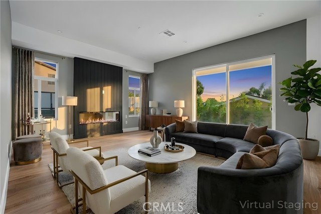 Detail Gallery Image 3 of 75 For 2124 W 238th St, Torrance,  CA 90501 - – Beds | – Baths