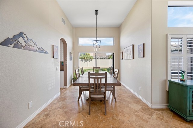 Detail Gallery Image 11 of 56 For 2969 Coral St, Corona,  CA 92882 - 5 Beds | 3 Baths