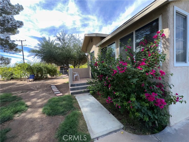 Image 2 for 515 W Chanslor Way, Blythe, CA 92225