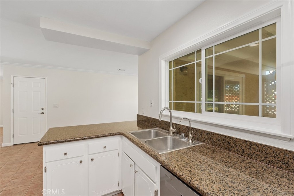 MLS #OC25274067 image #15