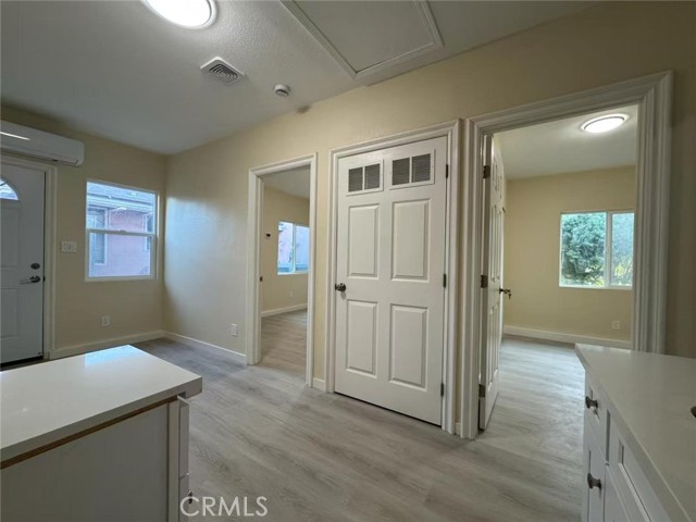 Detail Gallery Image 2 of 11 For 2032 Victoria Dr, Fullerton,  CA 92831 - 2 Beds | 1 Baths