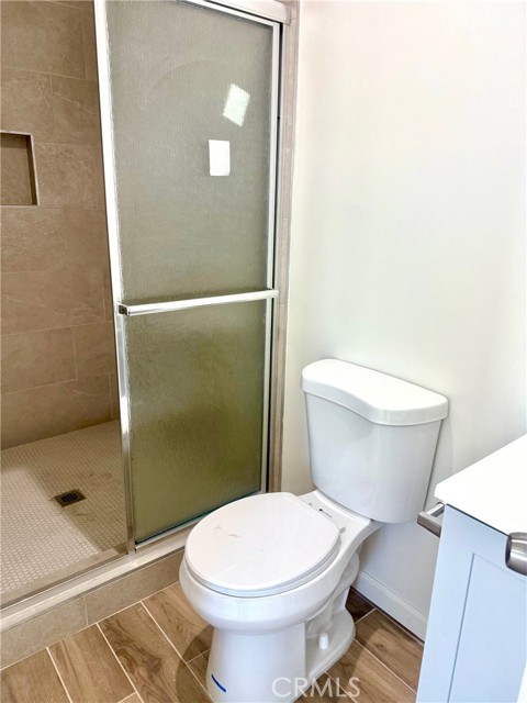 Detail Gallery Image 13 of 13 For 236 W 47th St #1/2,  Los Angeles,  CA 90037 - 3 Beds | 2 Baths