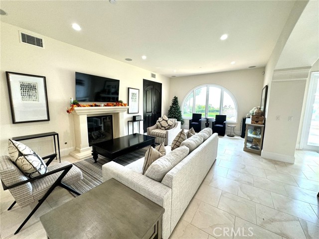 Detail Gallery Image 14 of 48 For 3 Coral Cay, Newport Coast,  CA 92657 - 4 Beds | 3/1 Baths