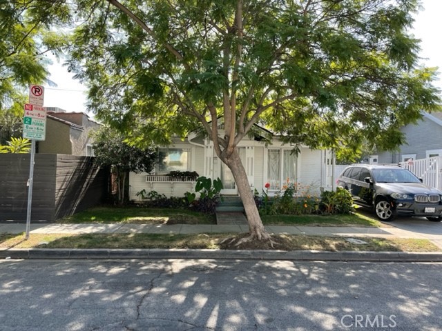 6552 Barton Ave, Los Angeles, CA 90038