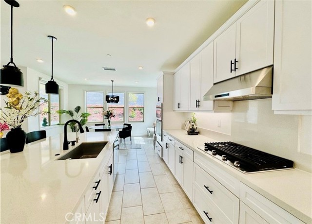 295 Autumn Way, Mission Viejo CA: https://media.crmls.org/medias/adbc7cce-c570-4c61-9711-2ea839a1ee5c.jpg