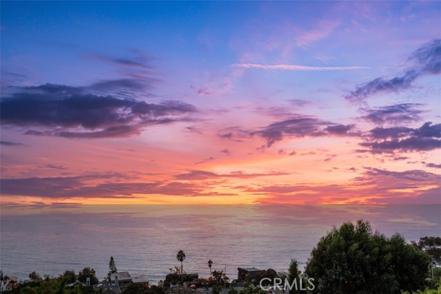 Detail Gallery Image 34 of 46 For 31962 Sunset, Laguna Beach,  CA 92651 - 3 Beds | 1/1 Baths