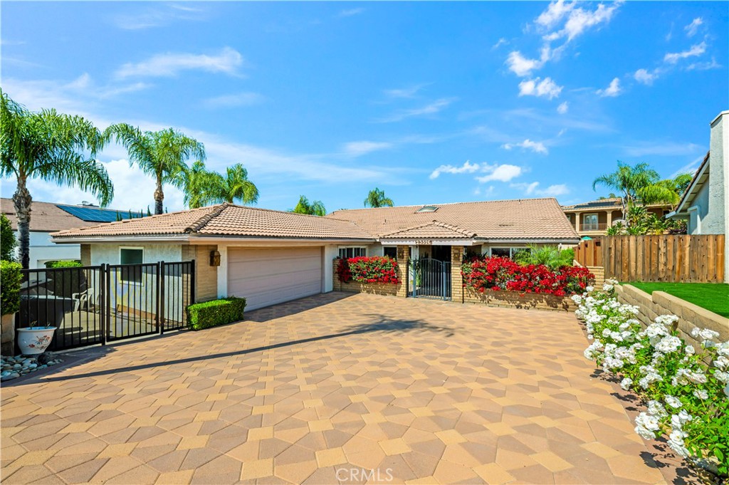23316 Gray Fox Drive