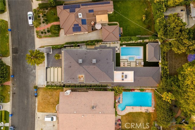 Detail Gallery Image 24 of 56 For 16728 Morrison St, Encino,  CA 91436 - 7 Beds | 6/1 Baths