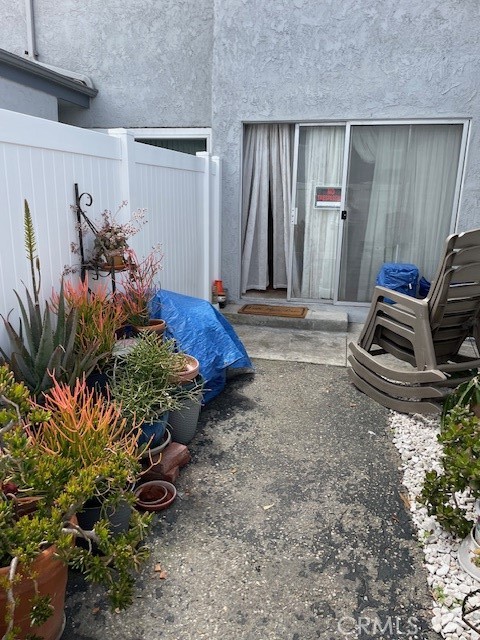 4666 Pinecrest, Huntington Beach CA: https://media.crmls.org/medias/adbed73c-68a4-408f-88d5-edbc9cb9c8ed.jpg