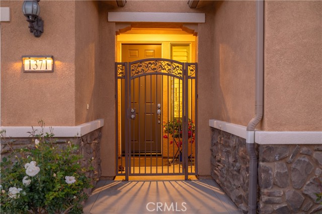 Detail Gallery Image 5 of 49 For 1371 Camino Sueno, Hemet,  CA 92545 - 3 Beds | 3 Baths