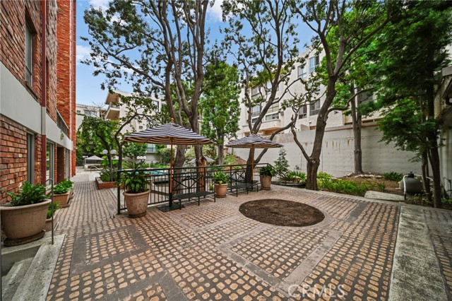 Detail Gallery Image 36 of 51 For 1440 Veteran Ave #241,  Los Angeles,  CA 90024 - 1 Beds | 1 Baths