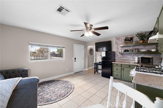 Detail Gallery Image 32 of 44 For 903 Webster, Redlands,  CA 92374 - 4 Beds | 2/1 Baths