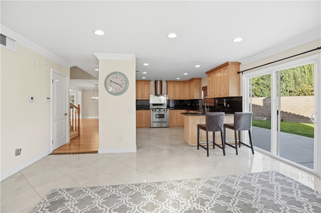 Detail Gallery Image 17 of 42 For 2116 Kings View, Hacienda Heights,  CA 91745 - 4 Beds | 5 Baths