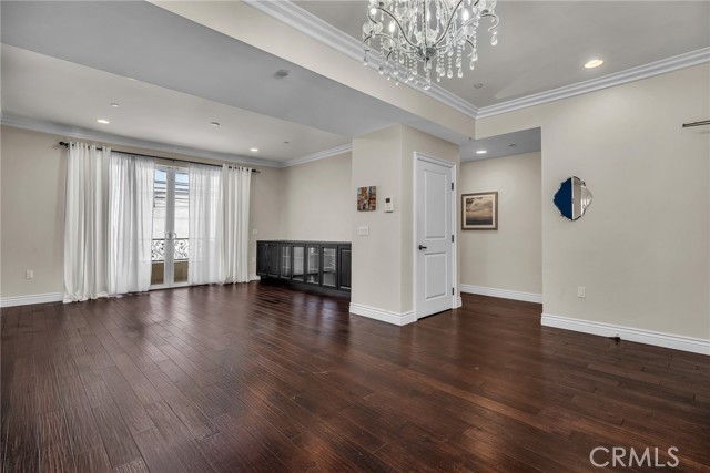 9049 Alcott Street, Los Angeles CA: https://media.crmls.org/medias/adc2d1b1-0004-4c12-ae55-9e18a4896466.jpg