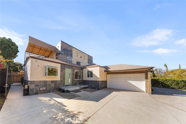 Detail Gallery Image 3 of 31 For 18750 Collins St, Tarzana,  CA 91356 - 7 Beds | 6 Baths