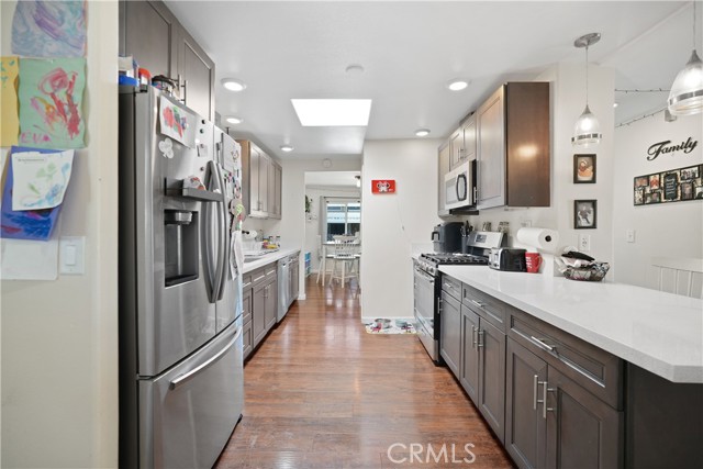 23011 Big Tee Drive, Canyon Lake CA: https://media.crmls.org/medias/adc348d0-54f6-4c21-ab3c-8983723fdcc4.jpg