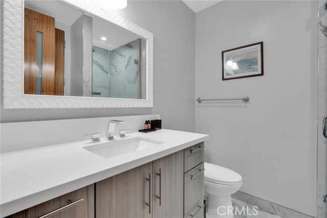 Detail Gallery Image 20 of 30 For 1011 Slauson Ln, Redondo Beach,  CA 90278 - 4 Beds | 3/1 Baths