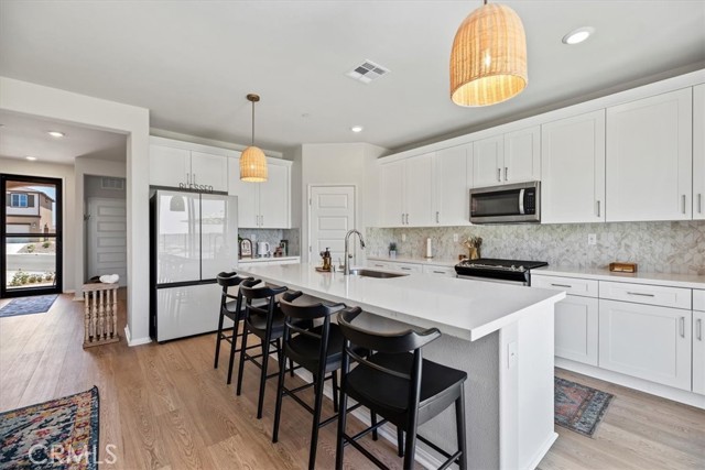 11653 Couples Court, Beaumont CA: https://media.crmls.org/medias/adc35295-3201-4d62-b38f-415bbd5e36f3.jpg