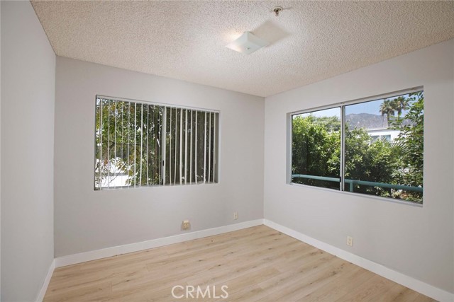 1421 5th, 10 photo 28
