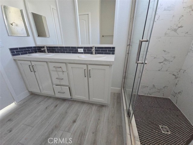 350 E San Jacinto, Perris CA: https://media.crmls.org/medias/adc58270-279e-4e8a-923b-ae1c25fbad16.jpg