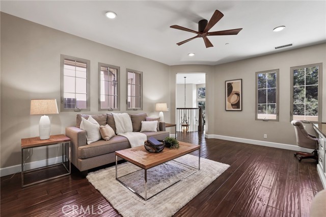 Detail Gallery Image 28 of 56 For 148 Sunset Cove, Irvine,  CA 92602 - 6 Beds | 6/1 Baths