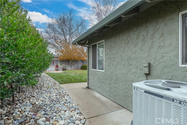 Detail Gallery Image 36 of 37 For 354 Silver Lake, Chico,  CA 95973 - 3 Beds | 2 Baths