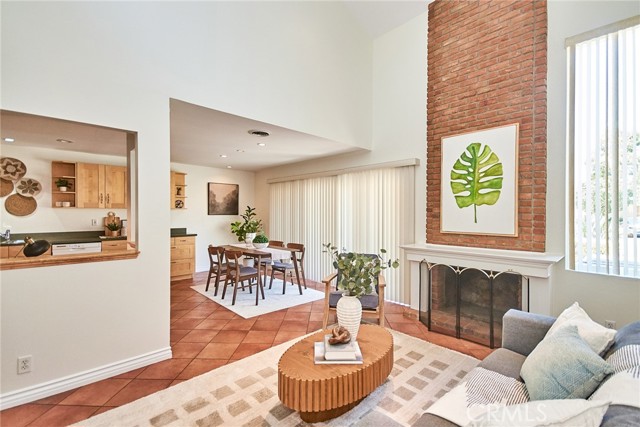 4725 Cardena, Yorba Linda CA: https://media.crmls.org/medias/adc6be9b-7704-442c-9982-a5e0f842b3b0.jpg