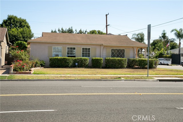 Detail Gallery Image 6 of 58 For 16802 Virginia Ave, Bellflower,  CA 90706 - 4 Beds | 1/1 Baths