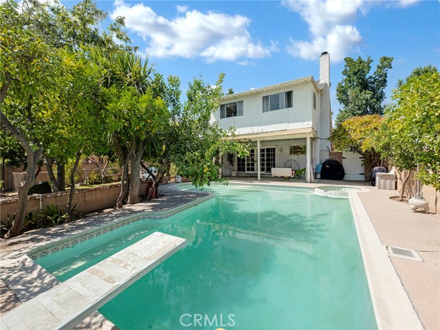15920 Bahama Street, North Hills CA: https://media.crmls.org/medias/adc76f7a-5069-47d5-8905-61bd2e1cb007.jpg