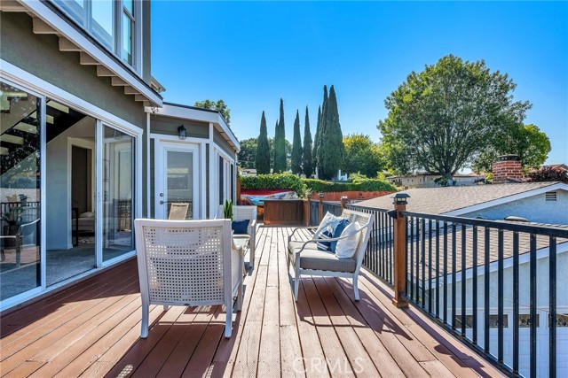 25933 Richville Drive, Torrance, California 90505, 5 Bedrooms Bedrooms, ,2 BathroomsBathrooms,Residential,For Sale,Richville,SB25137620