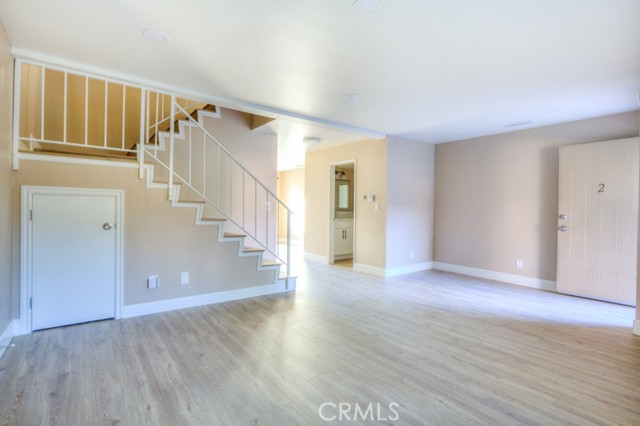 Detail Gallery Image 9 of 39 For 313 S Almansor #2,  Alhambra,  CA 91801 - 2 Beds | 2 Baths