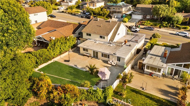 23929 Sunset Crossing Road, Diamond Bar CA: https://media.crmls.org/medias/adc9daeb-8bb8-4312-a860-72e1b5e531c4.jpg