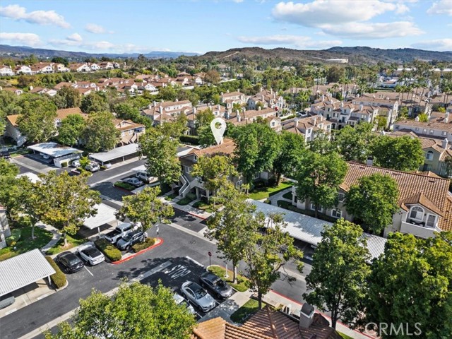 28 Via Terrano, Rancho Santa Margarita CA: https://media.crmls.org/medias/adca49de-a239-4e7a-a6ef-c172c41afd26.jpg