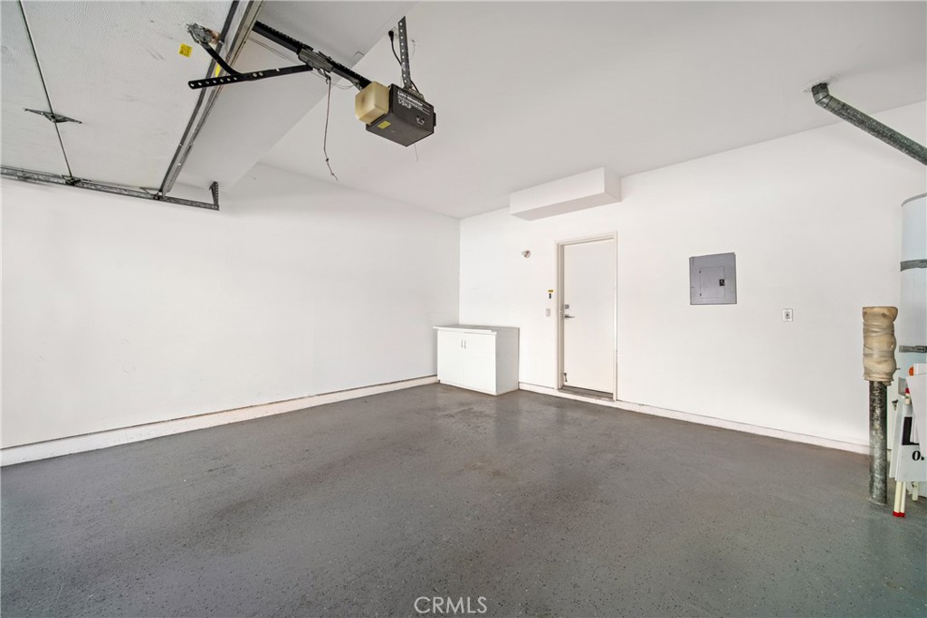 MLS #OC25160975 image #30