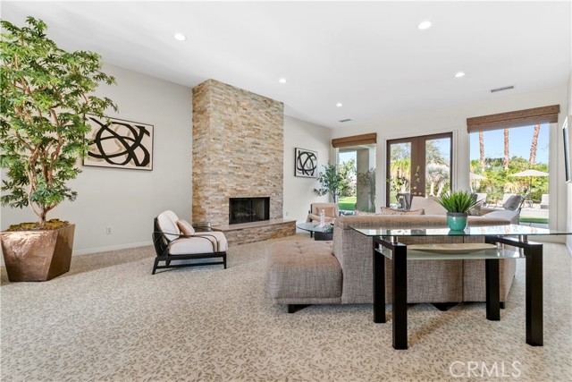 Detail Gallery Image 9 of 73 For 44 Killian Way, Rancho Mirage,  CA 92270 - 4 Beds | 3/1 Baths