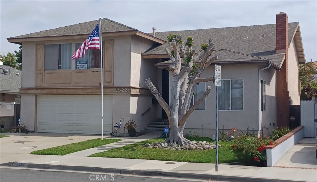 9522 Yellowstone Drive