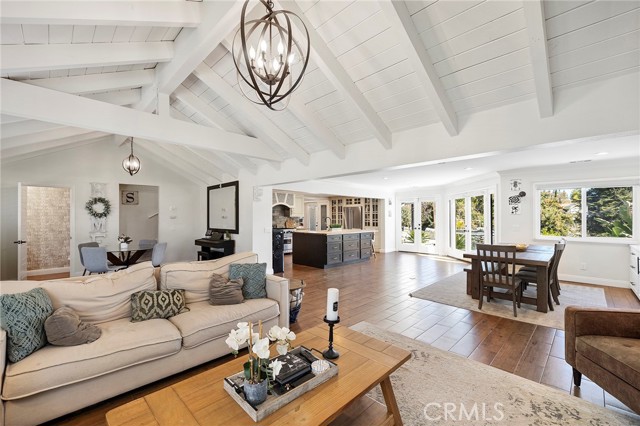 41480 Luz Del Sol, Temecula CA: https://media.crmls.org/medias/adcc1f8f-b8b1-4b80-98cc-21096cb4f38a.jpg