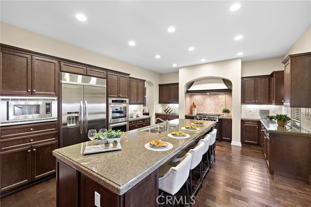 Detail Gallery Image 15 of 43 For 19458 Raptor Ct, Walnut,  CA 91789 - 4 Beds | 4/1 Baths