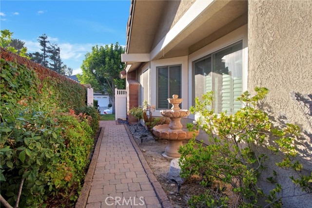2963 Falconberg Drive, La Verne CA: https://media.crmls.org/medias/adce65b0-5f56-4ed4-a8cc-70918f814ea6.jpg